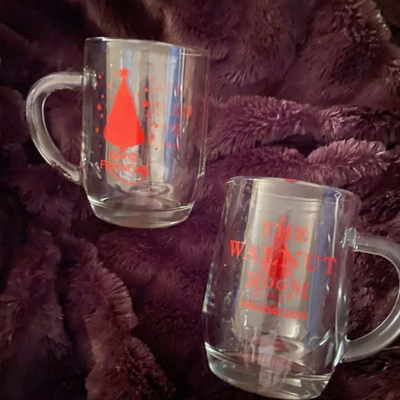 Walnut Room Holiday 2015 clear mug - Picture 3 of 8